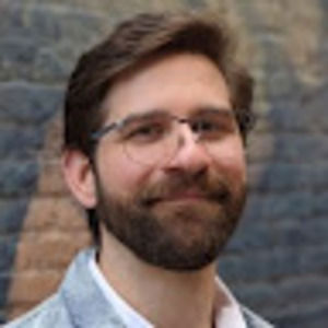 Meet your Posher, Alex